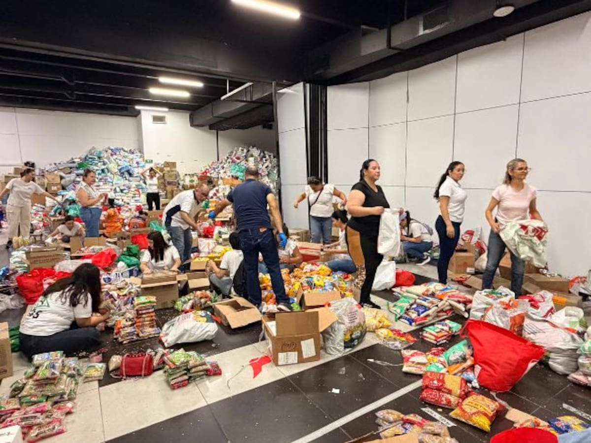 Bucaramanga, segunda ciudad del país en recolección de ayudas por el terremoto: más de 100 toneladas