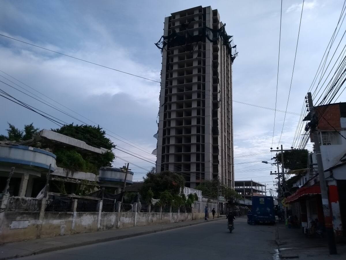 Realizaron reunión de seguimiento a fallo que ordena demoler edificio Aquarela