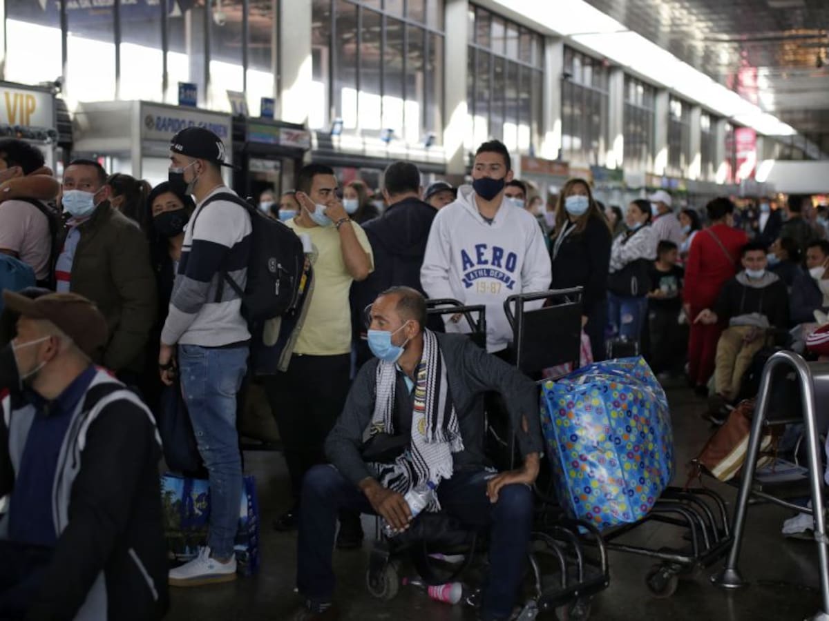 Plataformas digitales de turismo a formalizarse y pagar parafiscales