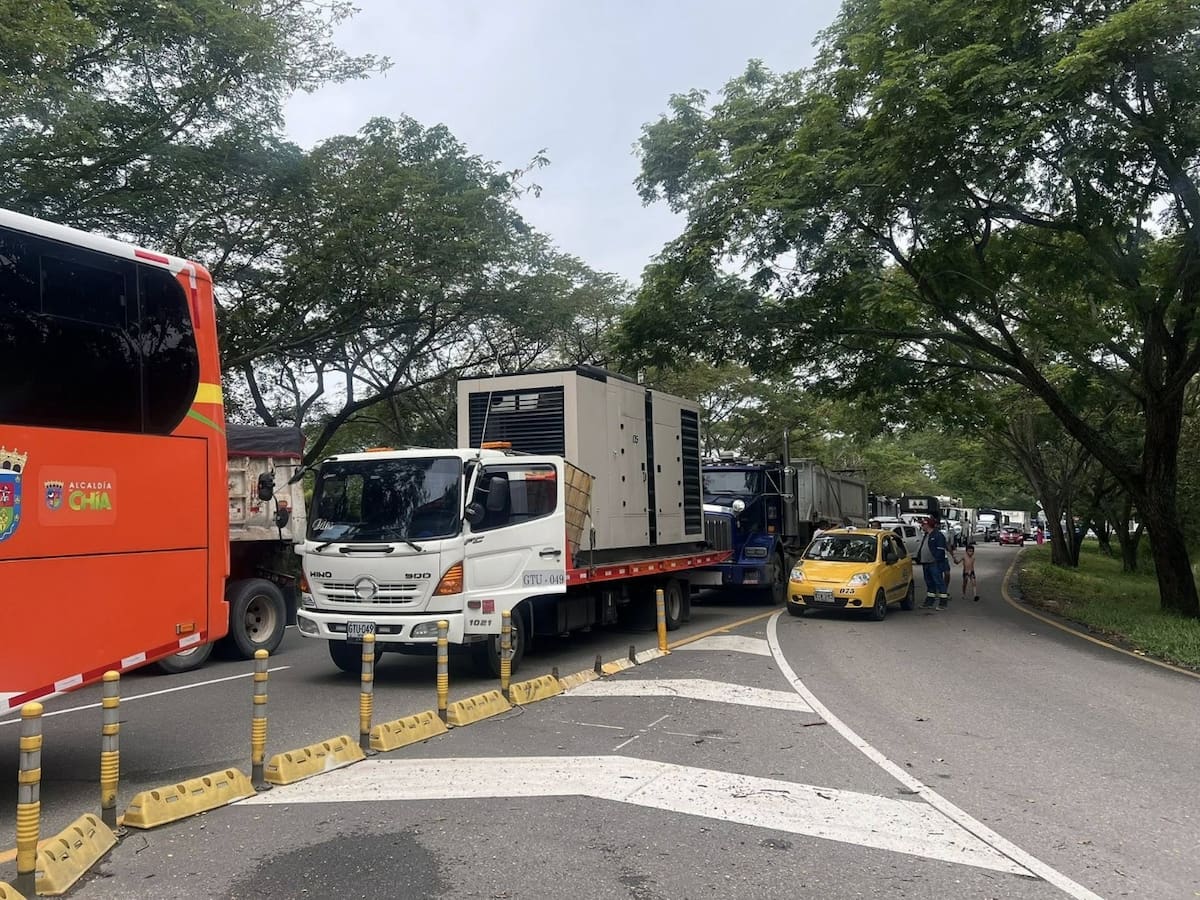 Así está la vía Melgar - Bogotá HOY 31 de marzo 2026: emergencia por lluvias, cierres viales y más