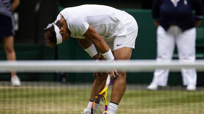 Rafael Nadal se lamenta durante su duelo ante Taylor Fritz.