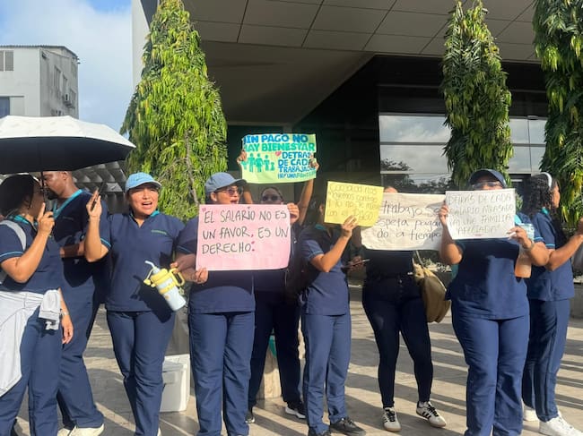Protesta empleados Coontacto. // Caracol Radio Cartagena