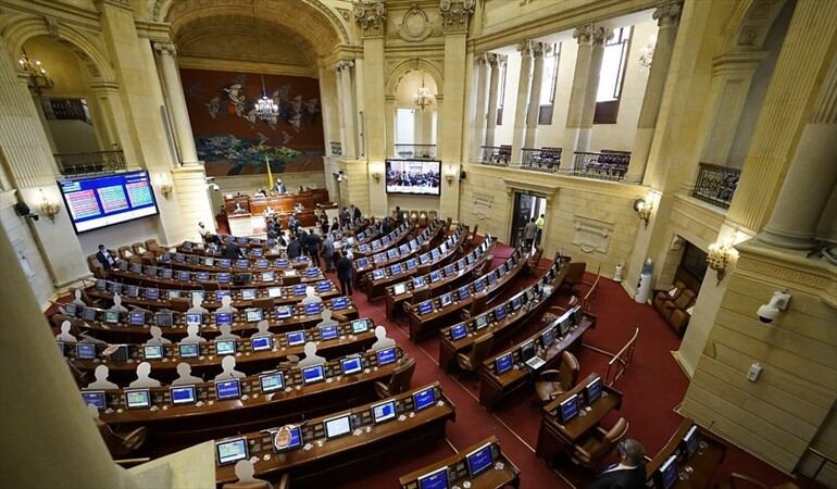 ¿Quiénes se burlan de los colombianos?. Foto: Colprensa / CÁMARA DE REPRESENTANTES