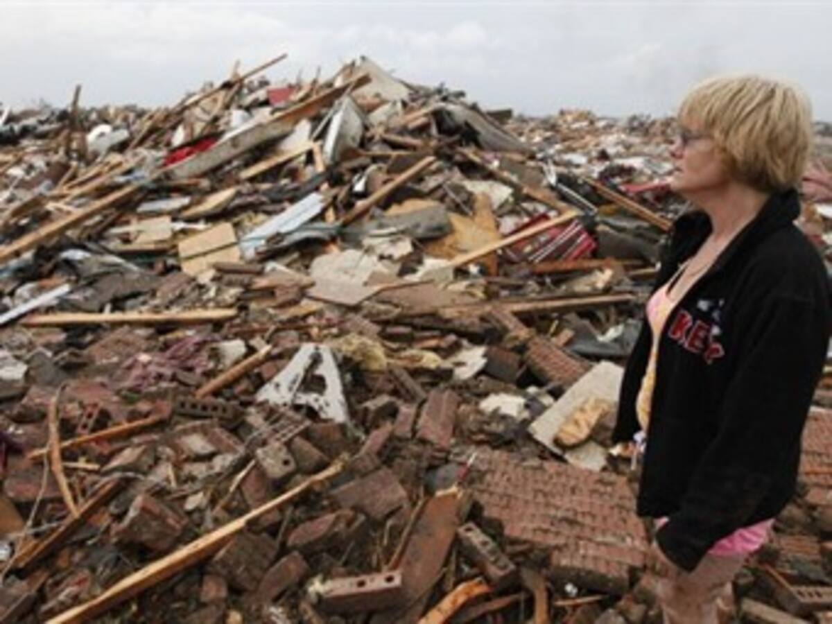 Identifican a víctimas del tornado en Oklahoma y hallan a los desaparecidos