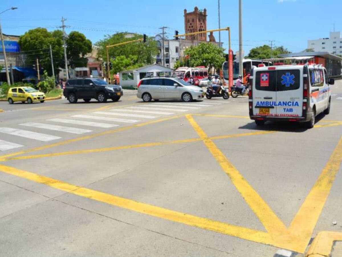 Van 298 comparendos por irrespetar zonas antibloqueos en Cartagena