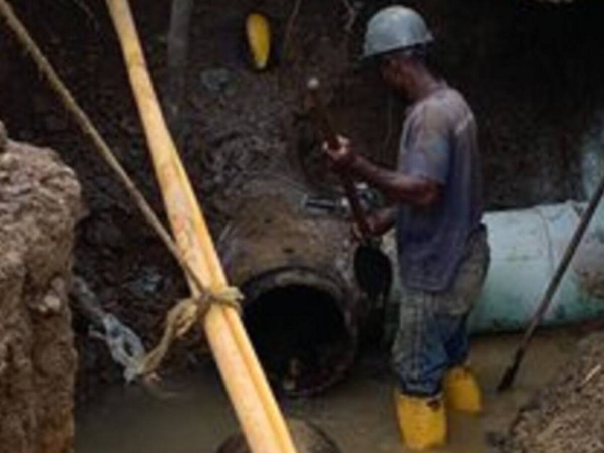 Emcali avanza en trabajos para reparar el daño en la red en Valle Grande