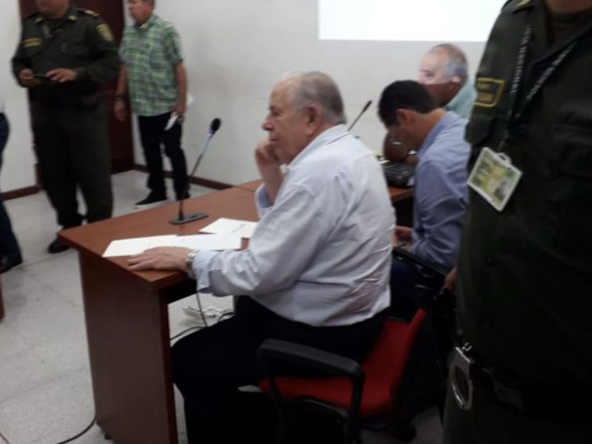 Julio Gerlein no acepta cargos por presunto vinculo con compra de votos