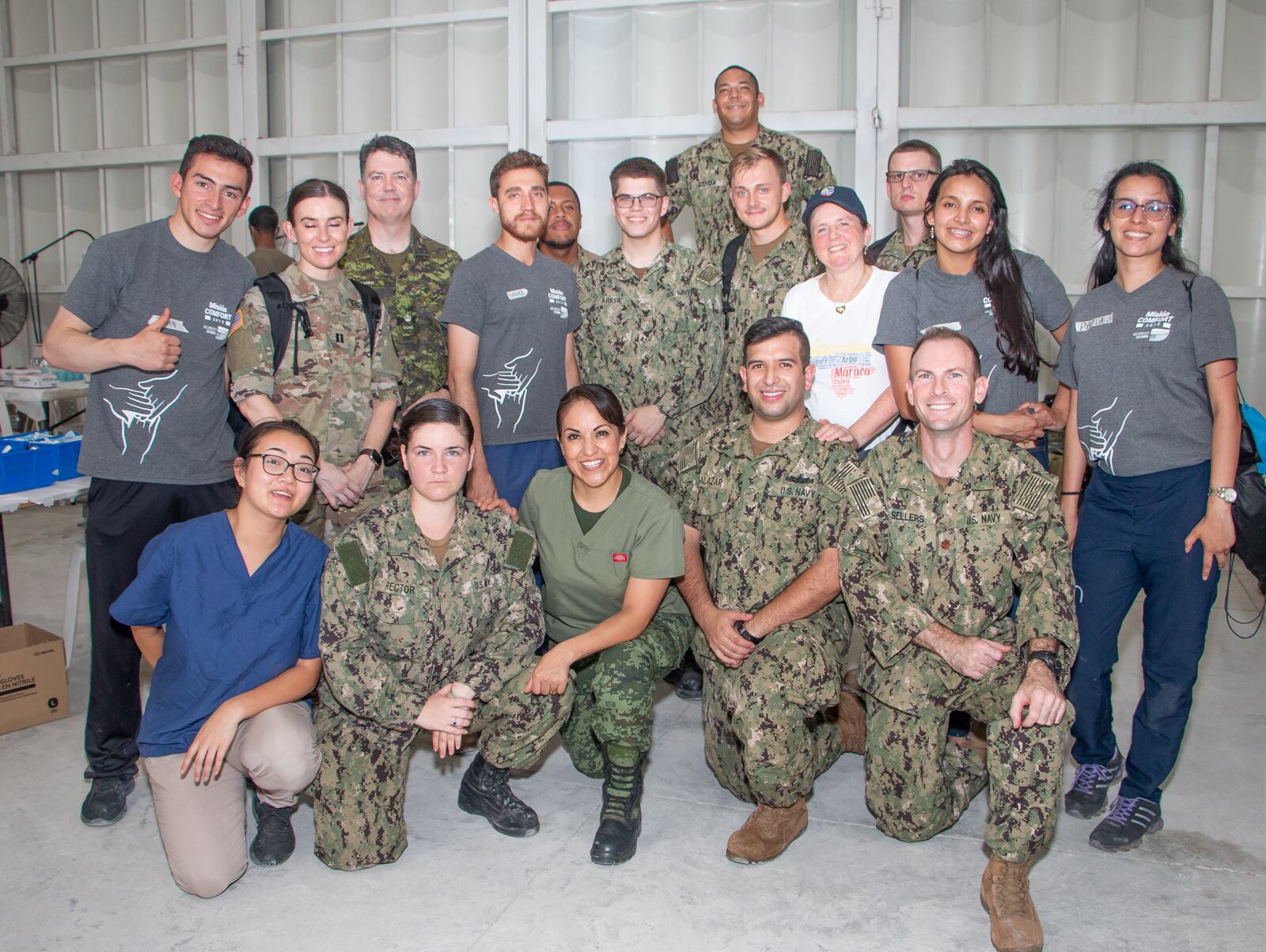 Parte del equipo de la Misión Comfort Cartagena.           (Foto: Cortesía Embajada de Estados Unidos en Colombia )