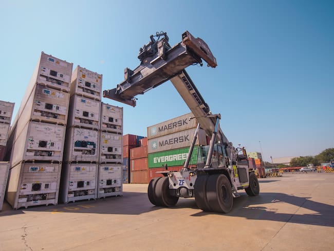 Ecopetrol exporta 2.500 toneladas de asfalto sólido desde el Puerto de Barranquilla