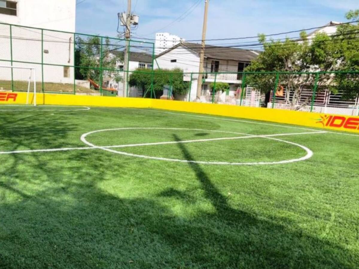 Canchas de El Campito, WIO y Nuevo Bosque mejoraron al 100%