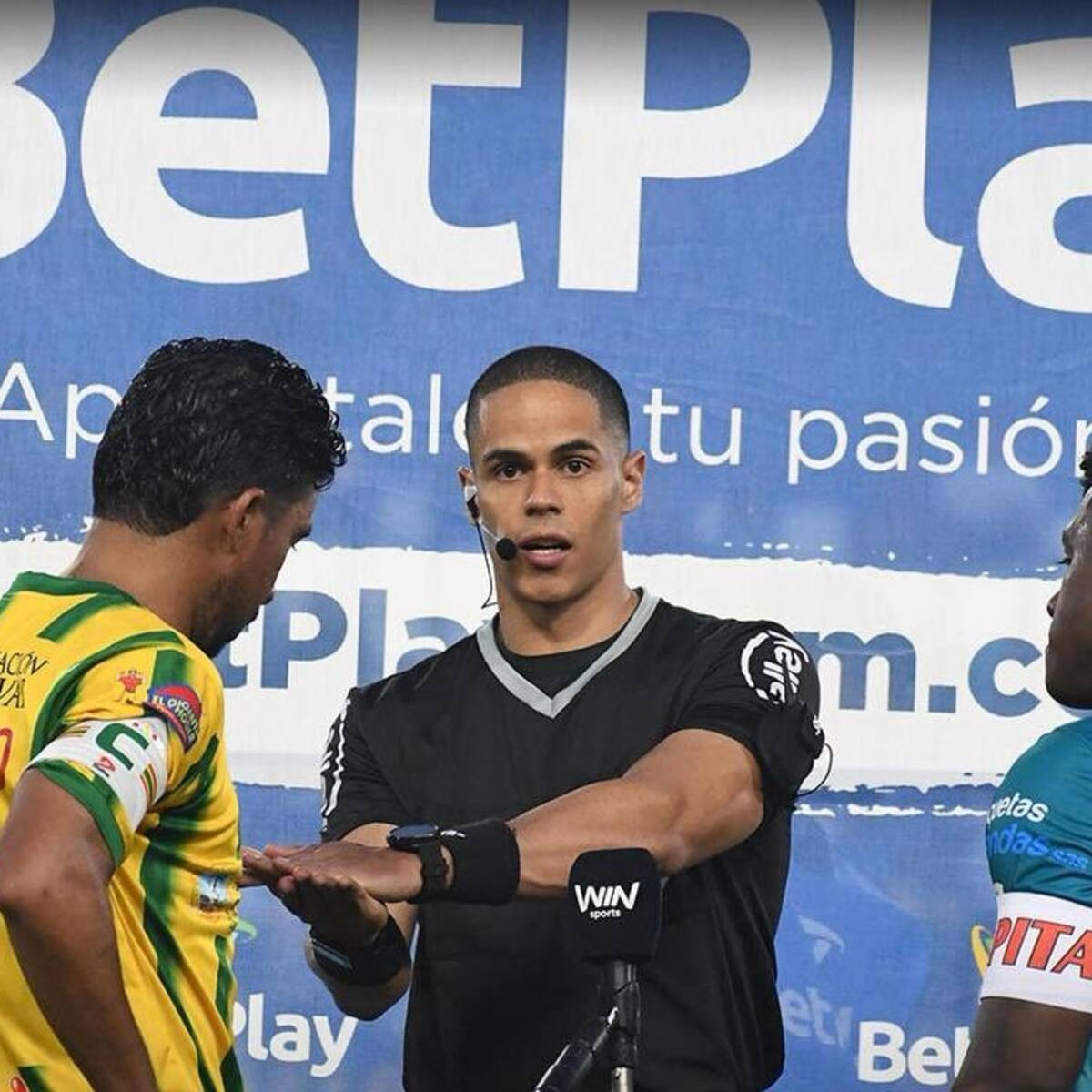 Real Cartagena estalla contra el árbitro del juego ante Jaguares: “Muy difícil jugar contra 12″