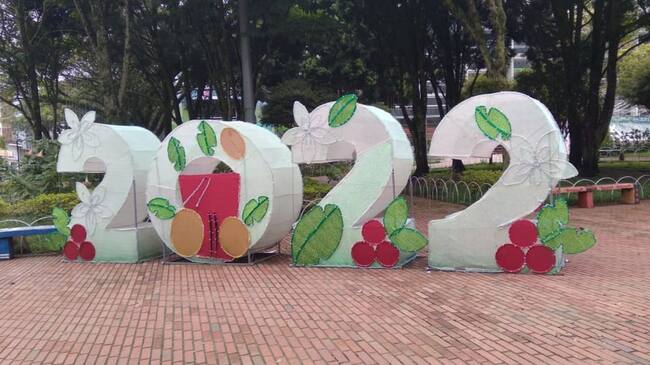 Letrero 2022 en alumbrado navideño en ARmenia