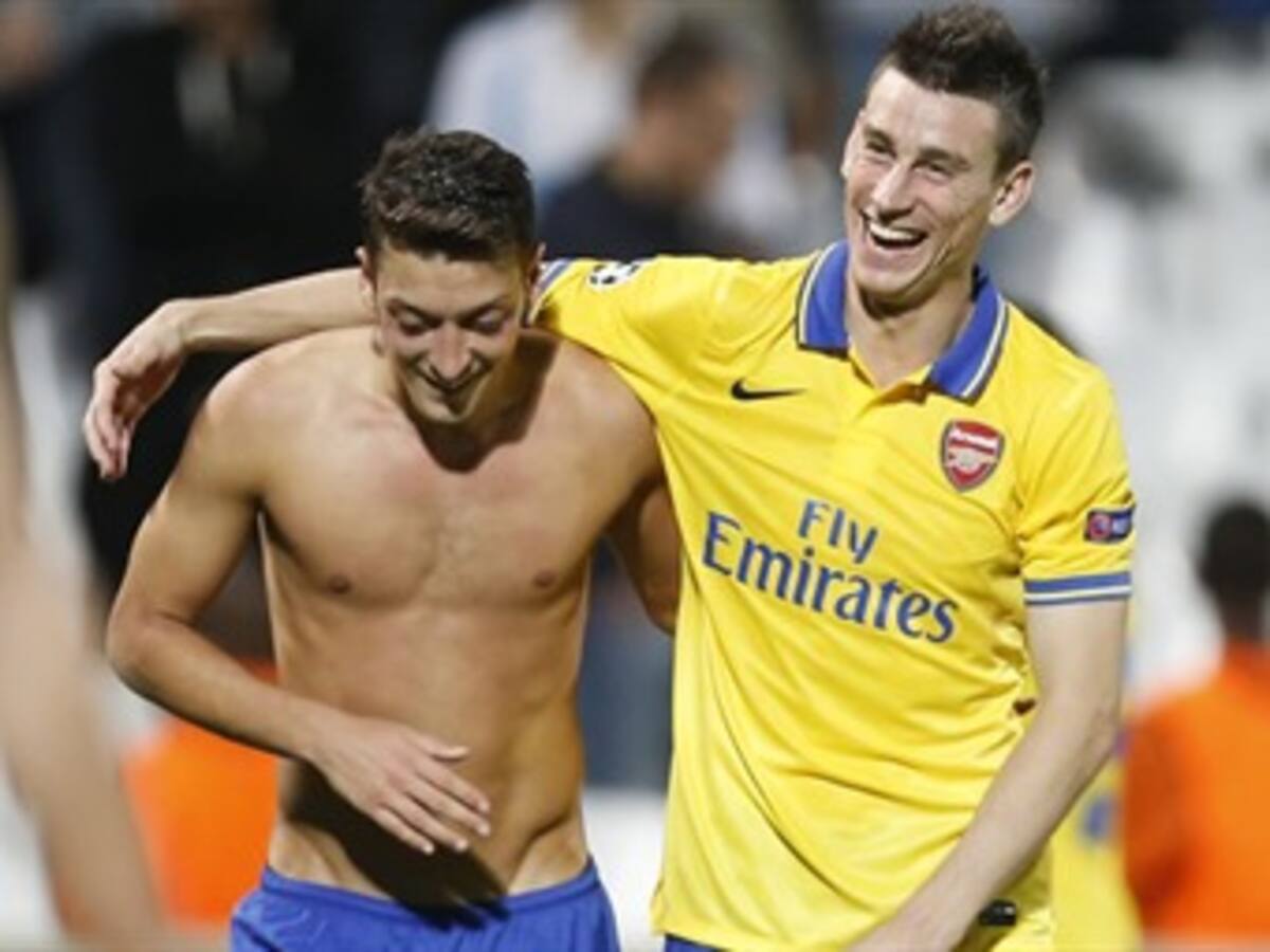 Özil: "Zidane es mi ejemplo y Cristiano Ronaldo es el mejor del mundo"