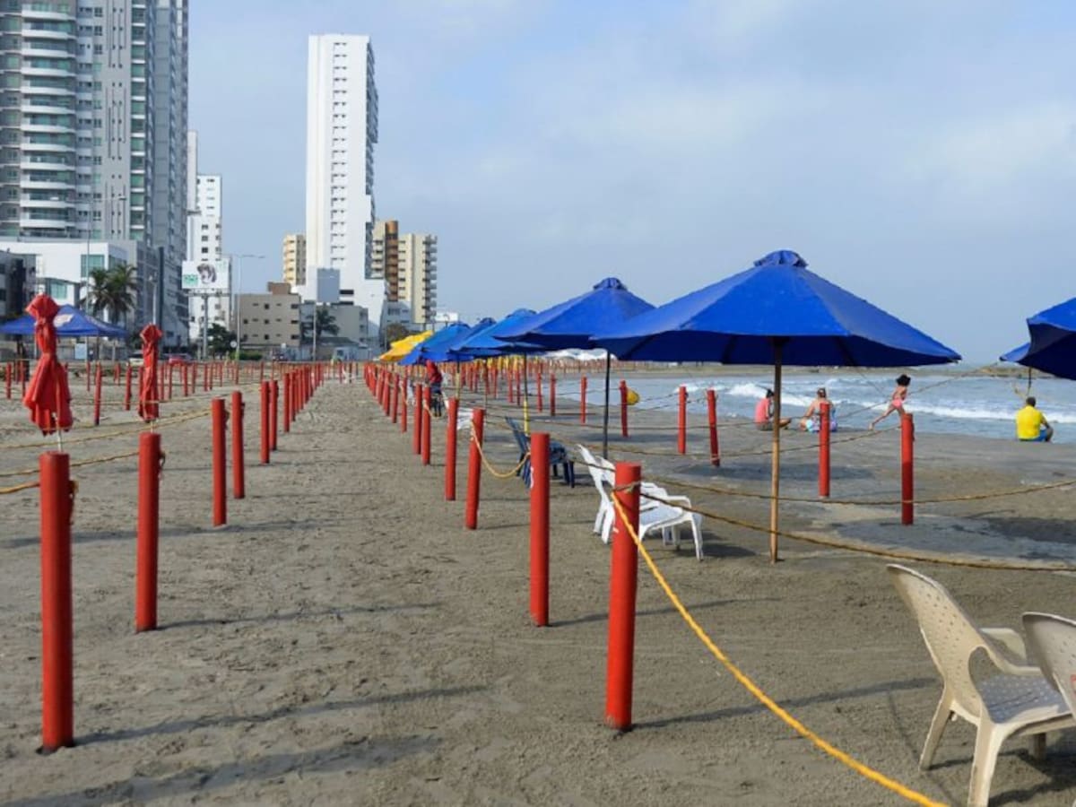 En Cartagena habilitan playas bioseguras en El Cabrero y Marbella