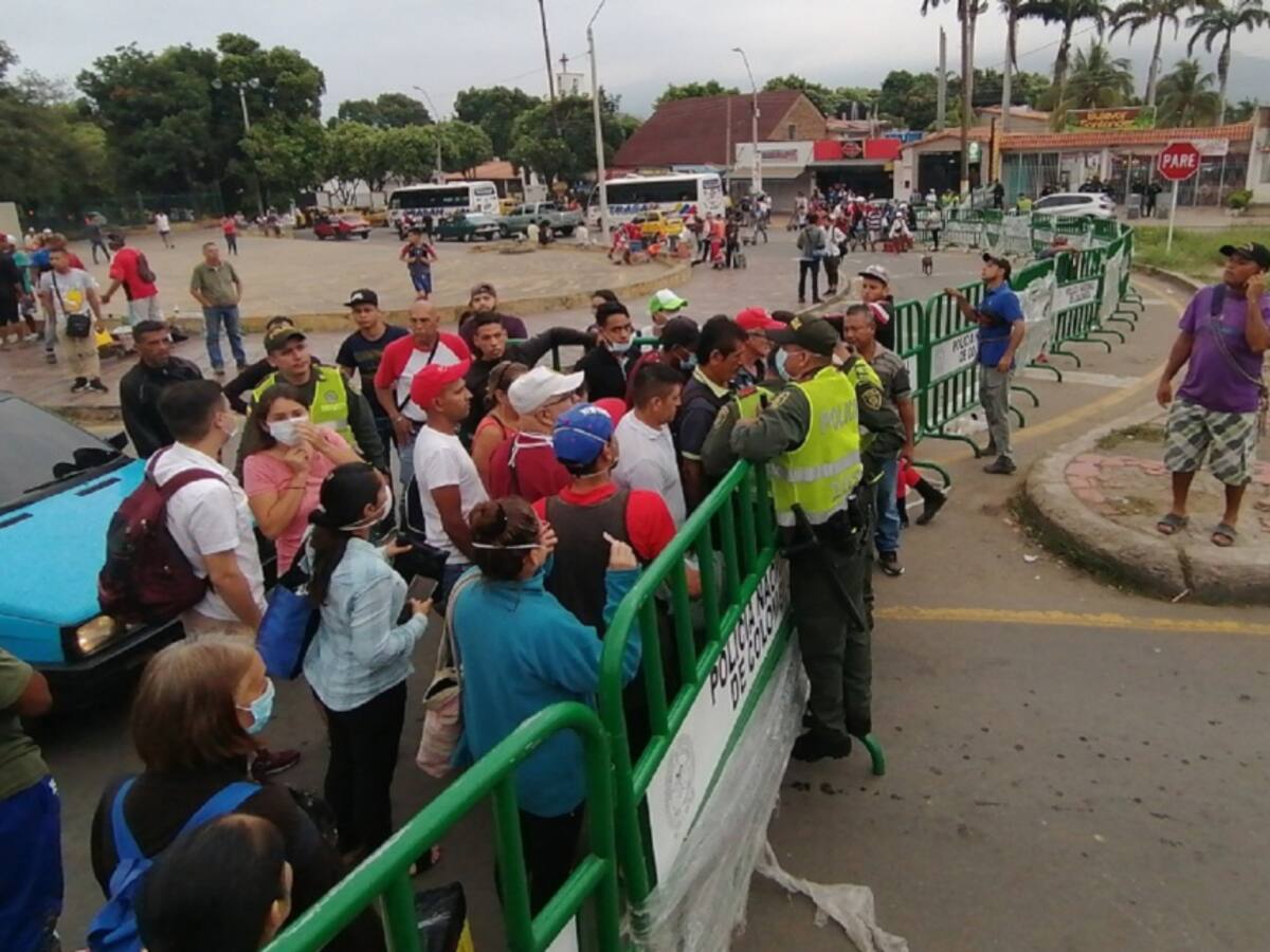 Autoridades recuperan sector de La Parada