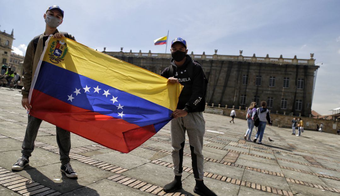 Desde el Centro Democrático le piden al presidente Duque "cobrarle a Maduro" los gastos que ha generado el manejo de la crisis migratoria