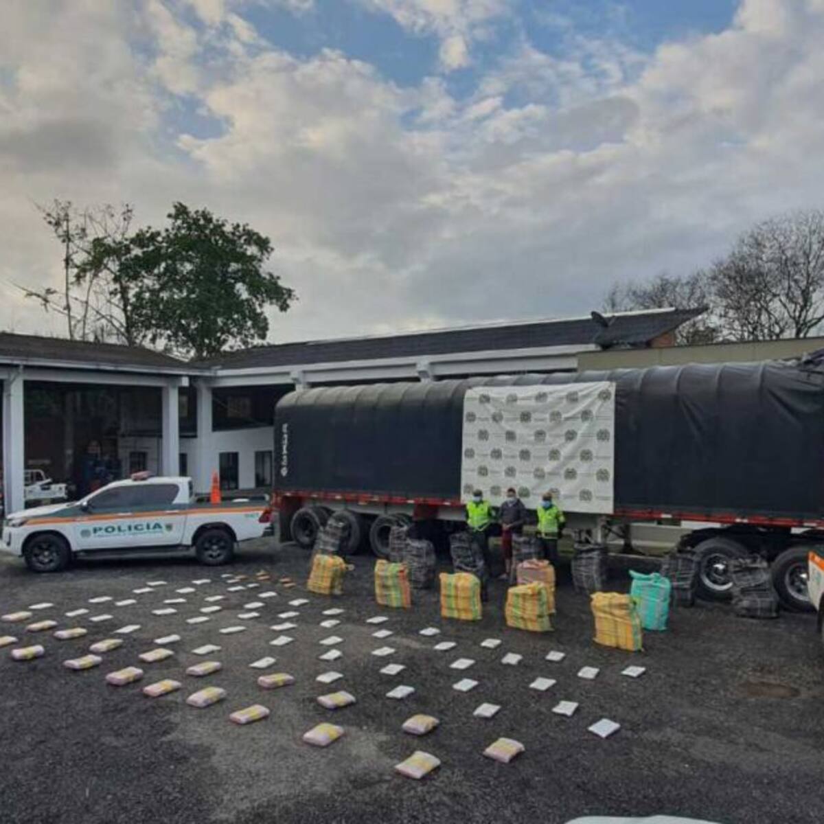Cargamento de 600 kg de marihuana fue incautado en vías de Risaralda