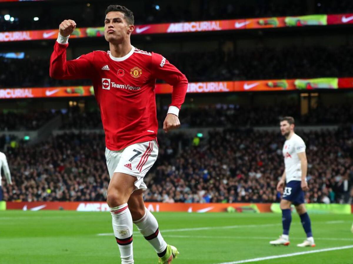 Cristiano le da la victoria al United y rompe sequía de goles en Premier