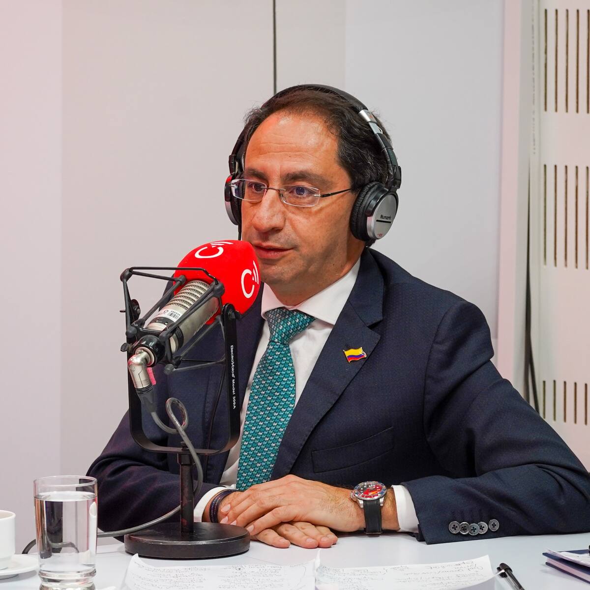Restrepo anuncia revisión “con lupa” a giros de Fiduprevisora y nombramientos del Gobierno Petro