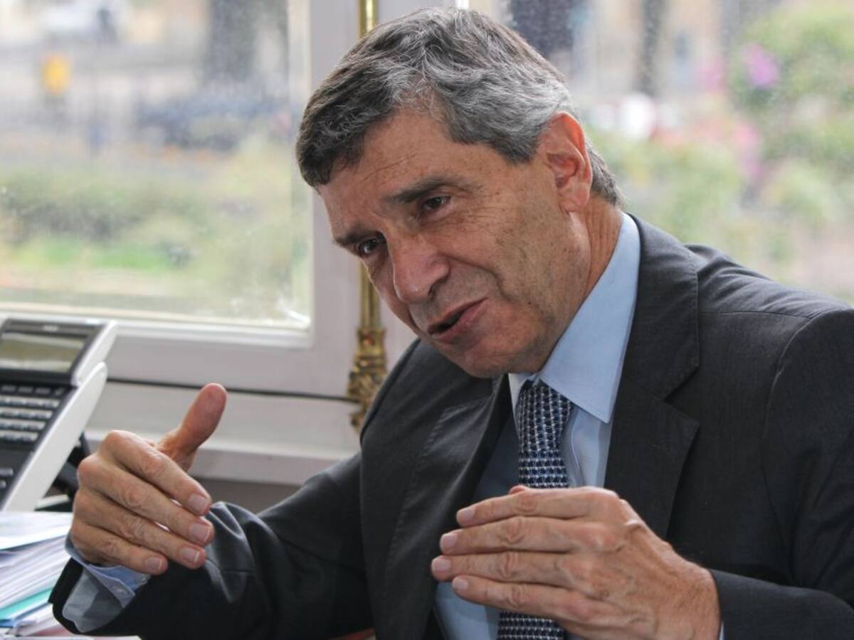 “Es una infamia acusar al presidente Virgilio Barco”: Rafael Pardo