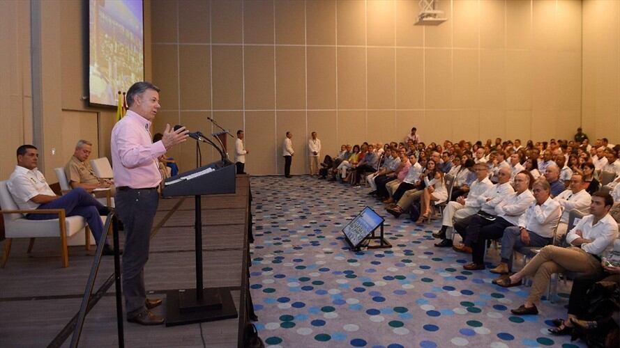 Traslado de la Base Naval costará 2.500 millones de dólares. Foto: Presidencia