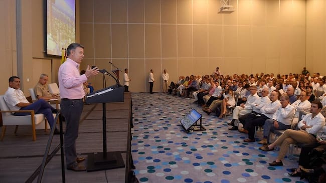 Traslado de la Base Naval costará 2.500 millones de dólares. Foto: Presidencia