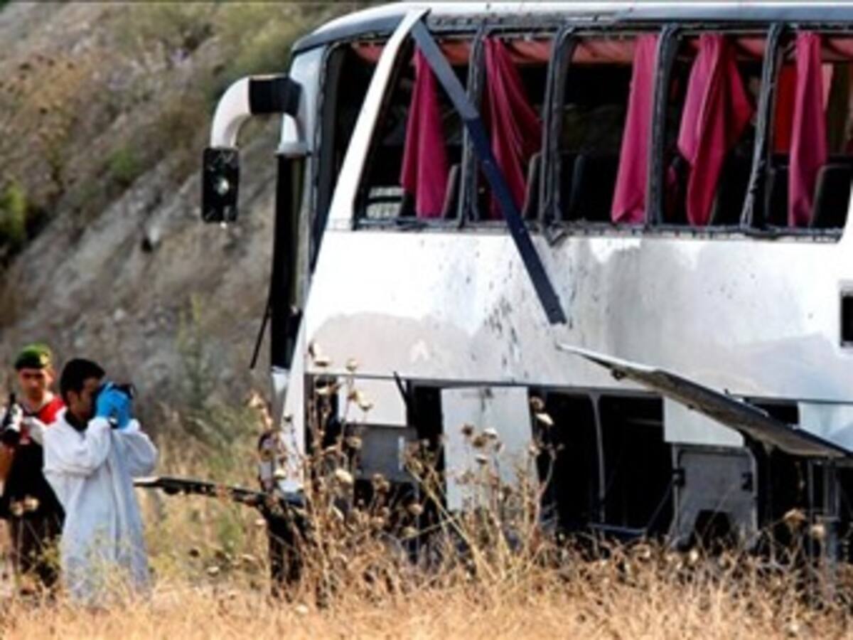 Cuatro muertos y 14 heridos en un atentado contra militares en Estambul