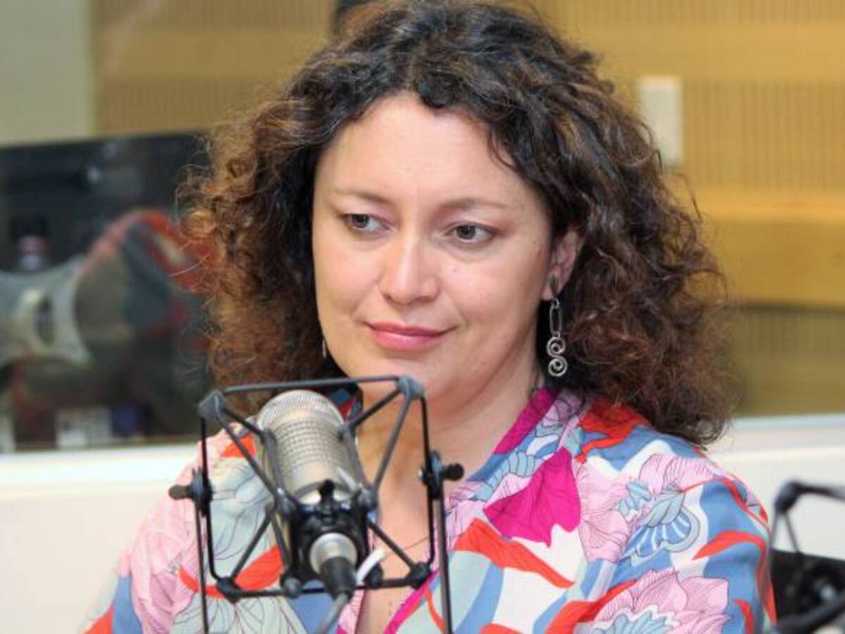 Representante Lozano revela tres nuevos casos de matoneo en redes