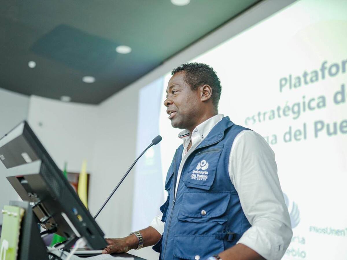 Fustel Manyoma responde a Alejandro García sobre su idoneidad como defensor del pueblo