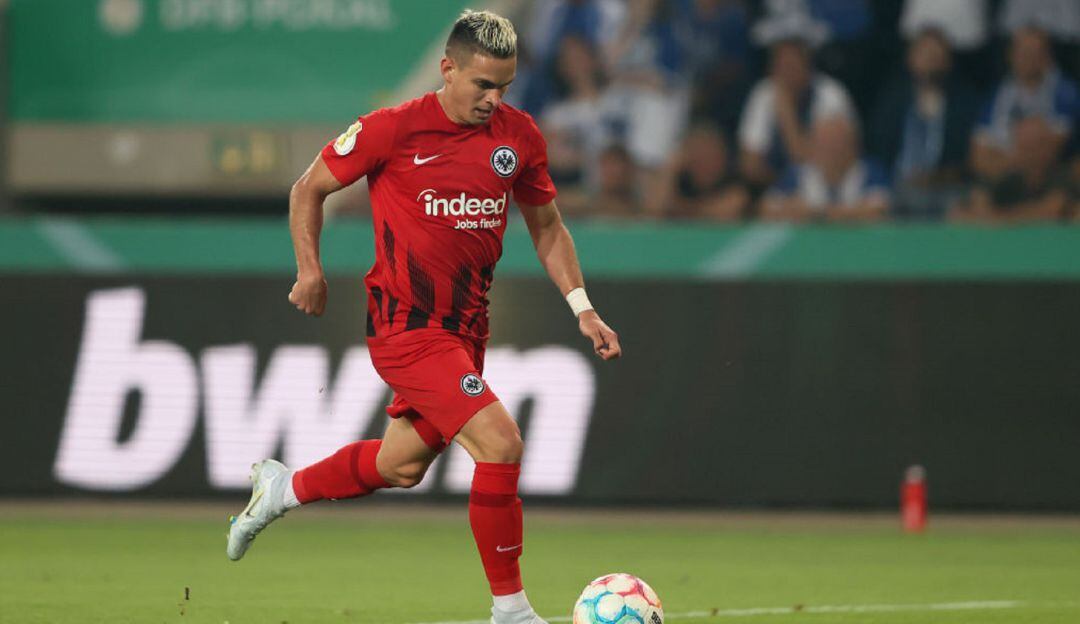 Rafael Santos Borré con el Eintacht Frankfurt