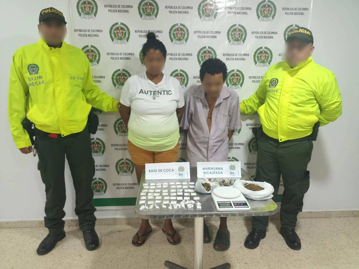 ‘El Joroba’, ‘La Mona’ y ‘El Ronald’, capturados con droga por la policía de Cartagena