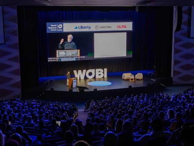 World Business Forum Bogotá cumple 10 años inspirando el liderazgo en tiempos de cambio