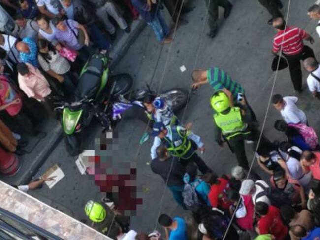 En plena carrera 22 del Centro de Manizales ocurrió el accidente que originó la muerte de la octava víctima de accidentes de tránsito en Manizales.