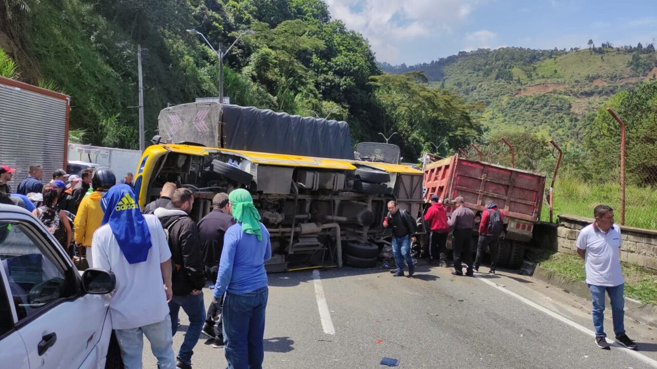 Accidente en la autopista Medellín-Bogotá