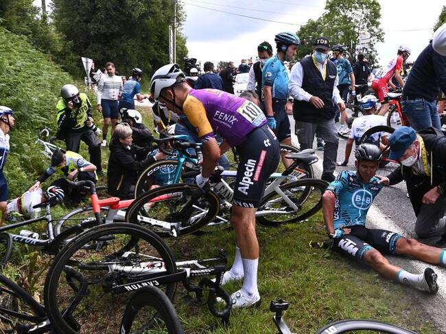 Una accidentada primera etapa se vivió en el Tour de Francia