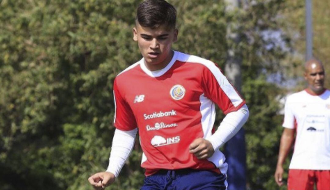 Manfred Ugalde con la Selección Costa Rica