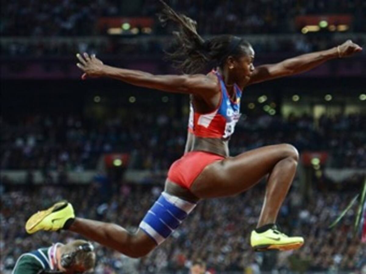 Caterine Ibargüen clasificó a las finales de salto triple