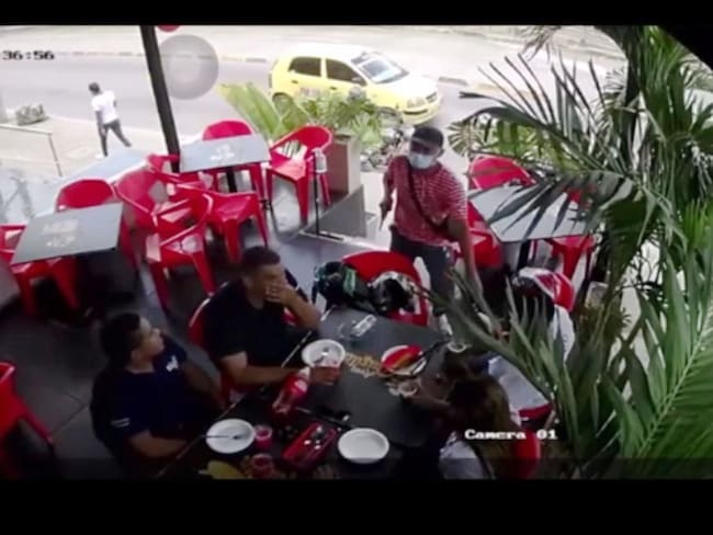 Robaron restaurante de comida China en la Avenida Pedro de Heredia