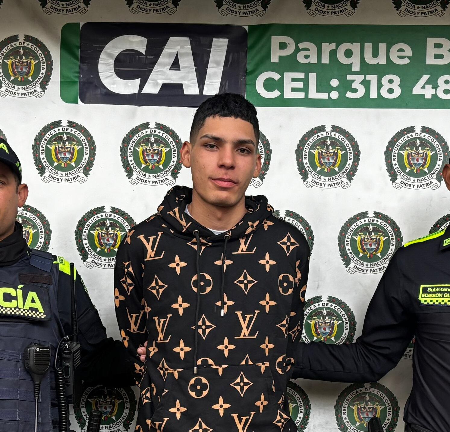 El joven capturado en Medellín.