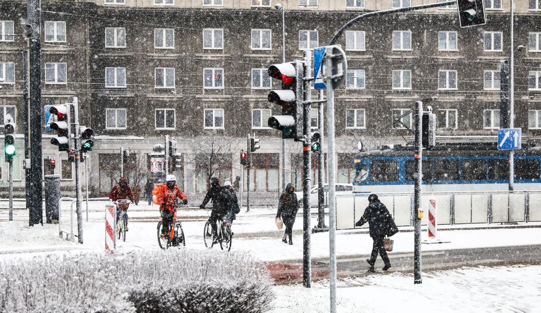 Gran tormenta invernal azota la costa este de EE.UU