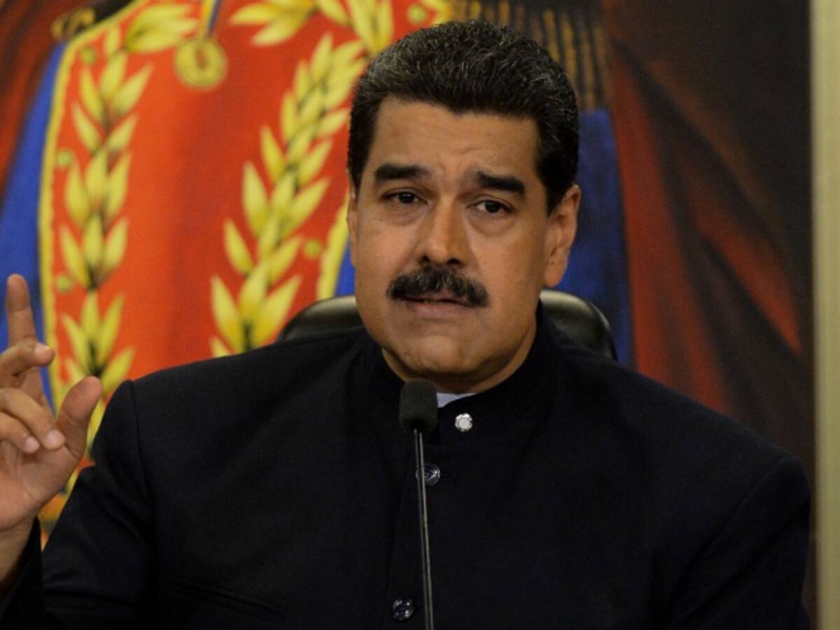 Maduro califica a Ledezma como "vampiro" y pide que no sea devuelto a Venezuela