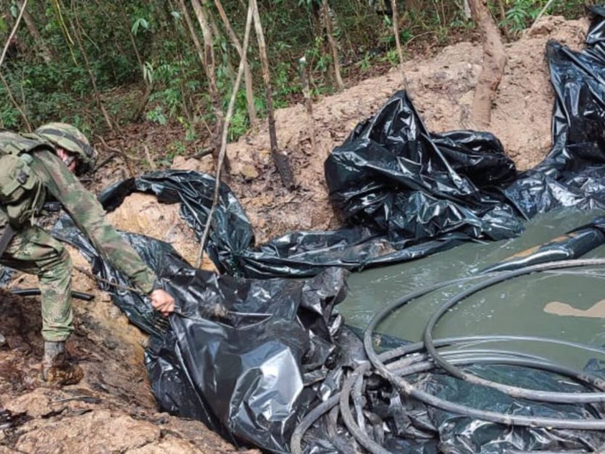 Destruida piscina ilegal para el almacenamiento de hidrocarburos