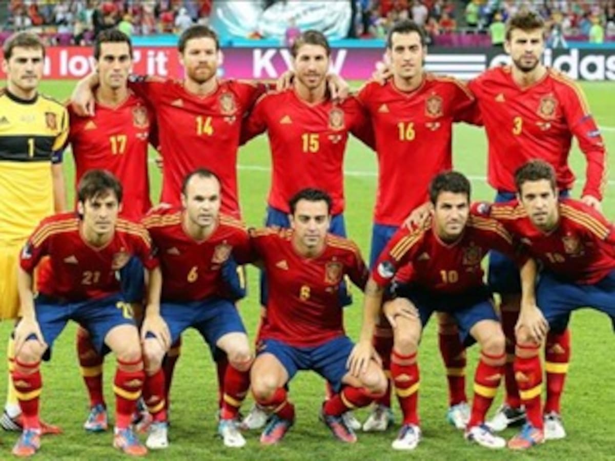 Casillas, Ramos, Cesc e Iniesta en equipo ideal de 'L''Équipe'