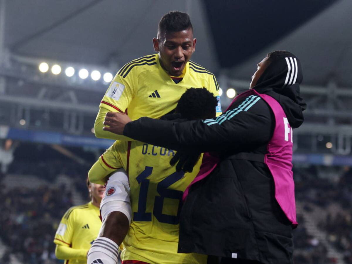 Colombia empata de manera agónica con Senegal y se asegura el liderato del Grupo C