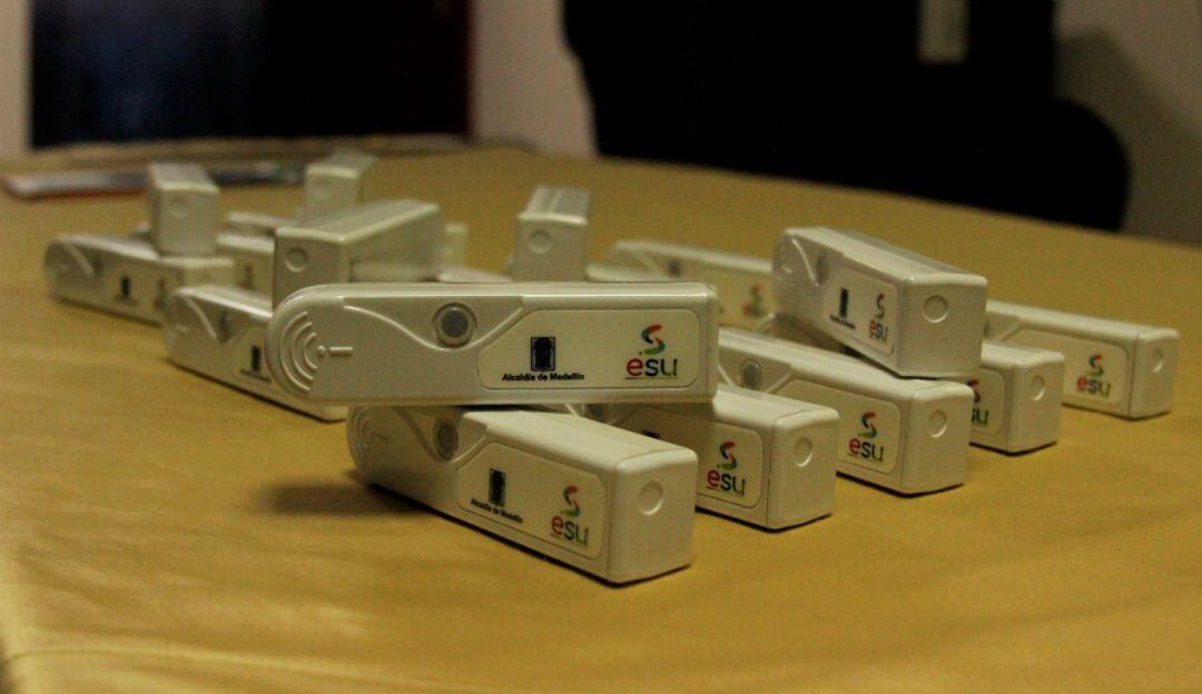 Entregarán botones de pánico a comerciantes en Medellín para casos de hurto