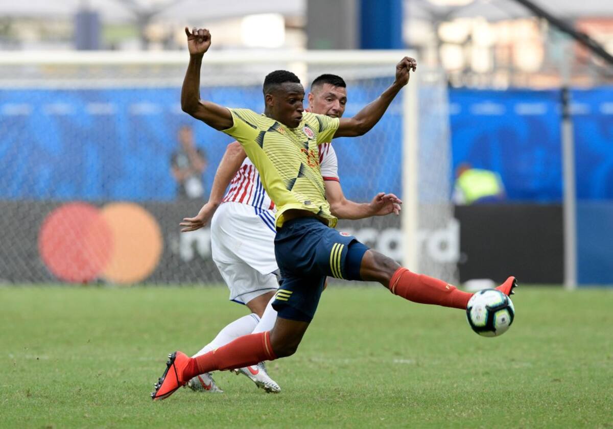 Jhon Janer Lucumí, el jugador del Genk de Bélgica debutó en la Selección dirigida con Queiroz en el partido de la Copa América ante Paraguay. Luego fue llamado para los partidos de la fecha FIFA de septiembre y de noviembre.