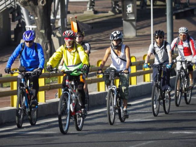 Inicia feria de la bicicleta en Bogotá