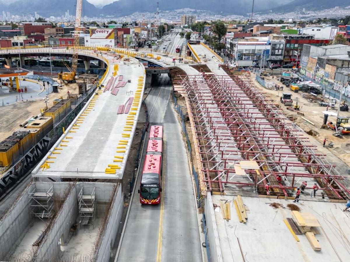 Obras de la Avenida 68 en Bogotá avanzan y nuevo Puente Venecia estaría habilitado en diciembre 2026