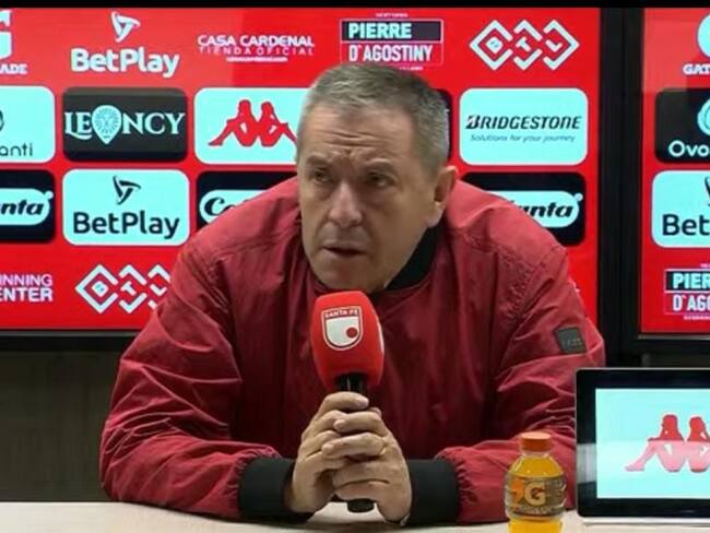 Eduardo Méndez, presidente de Independiente Santa Fe en rueda de prensa / Captura de pantalla transmisión rueda de prensa