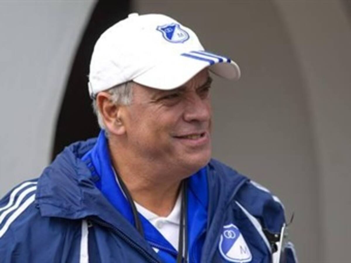 Richard Páez, técnico de Millonarios, aconsejó ser perseverante y no terco a Leonel Alvarez